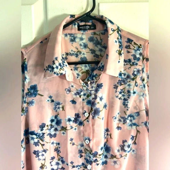 Shein Curve - Sleeveless Blouse - Pink w/ Blue Flowers 🌸 - Picture 2 of 6